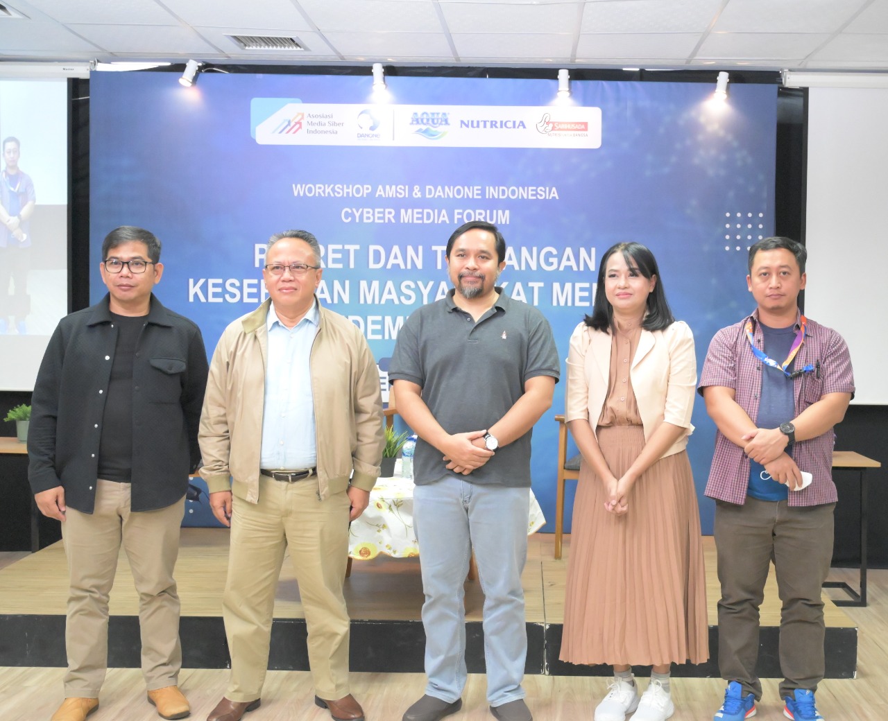 Danone Indonesia bekerja sama dengan Asosiasi Media Siber Indonesia (AMSI) menggelar program 'Cyber Media Forum' di Jakarta.