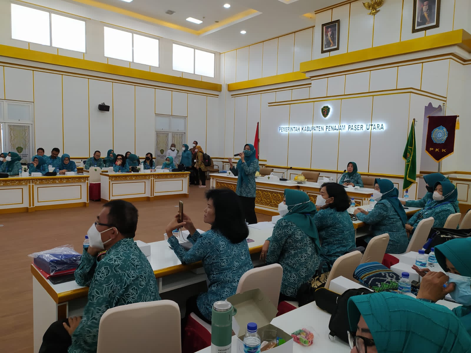 Pertemuan dalam rangka percepatan penurunan stunting di Kabupaten Penajam Paser Utara, Kalimantan Timur. 