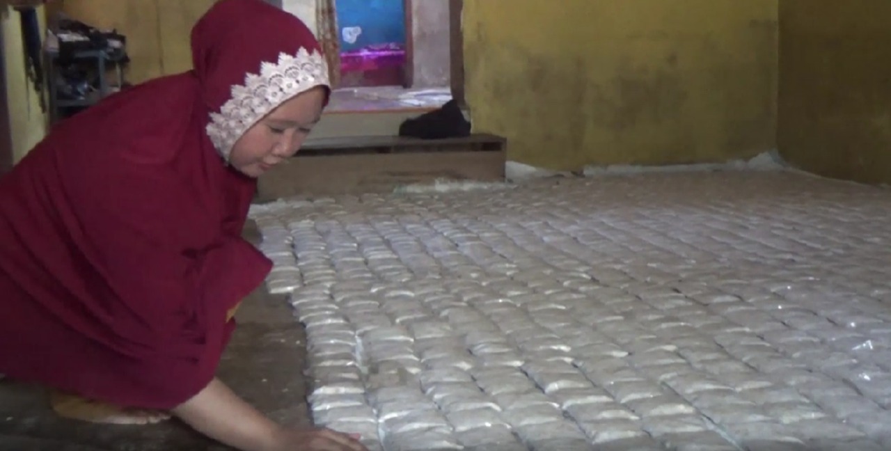 Harga Kedelai Impor Naik, Perajin Tahu Tempe Merugi