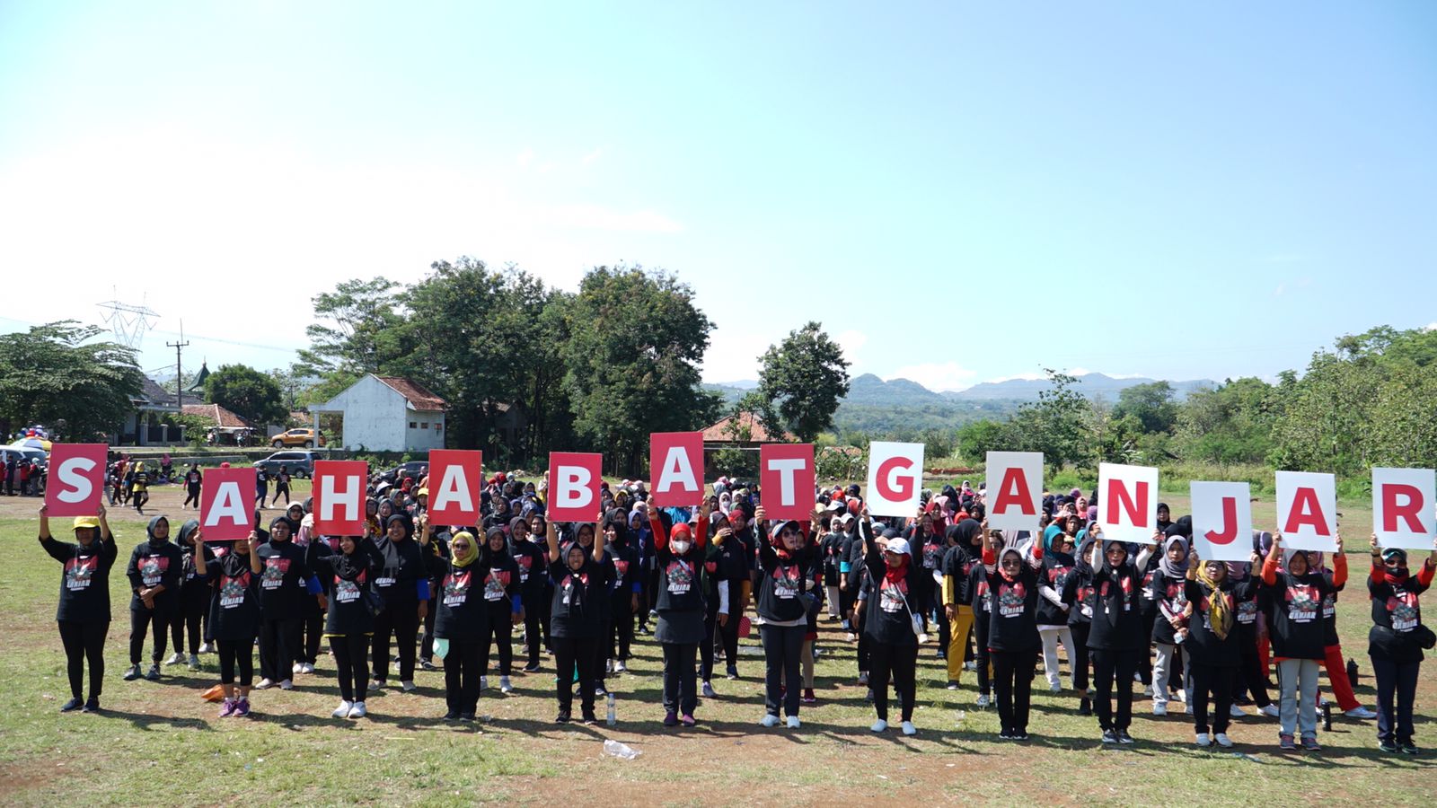 Aktivitas Sahabat Ganjar di Majalengka, Jawa Barat.
