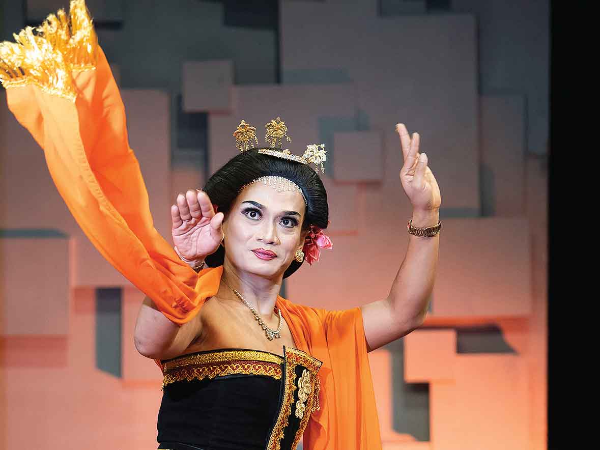 Rianto, seniman tari kelahiran Banyumas, Jawa Tengah