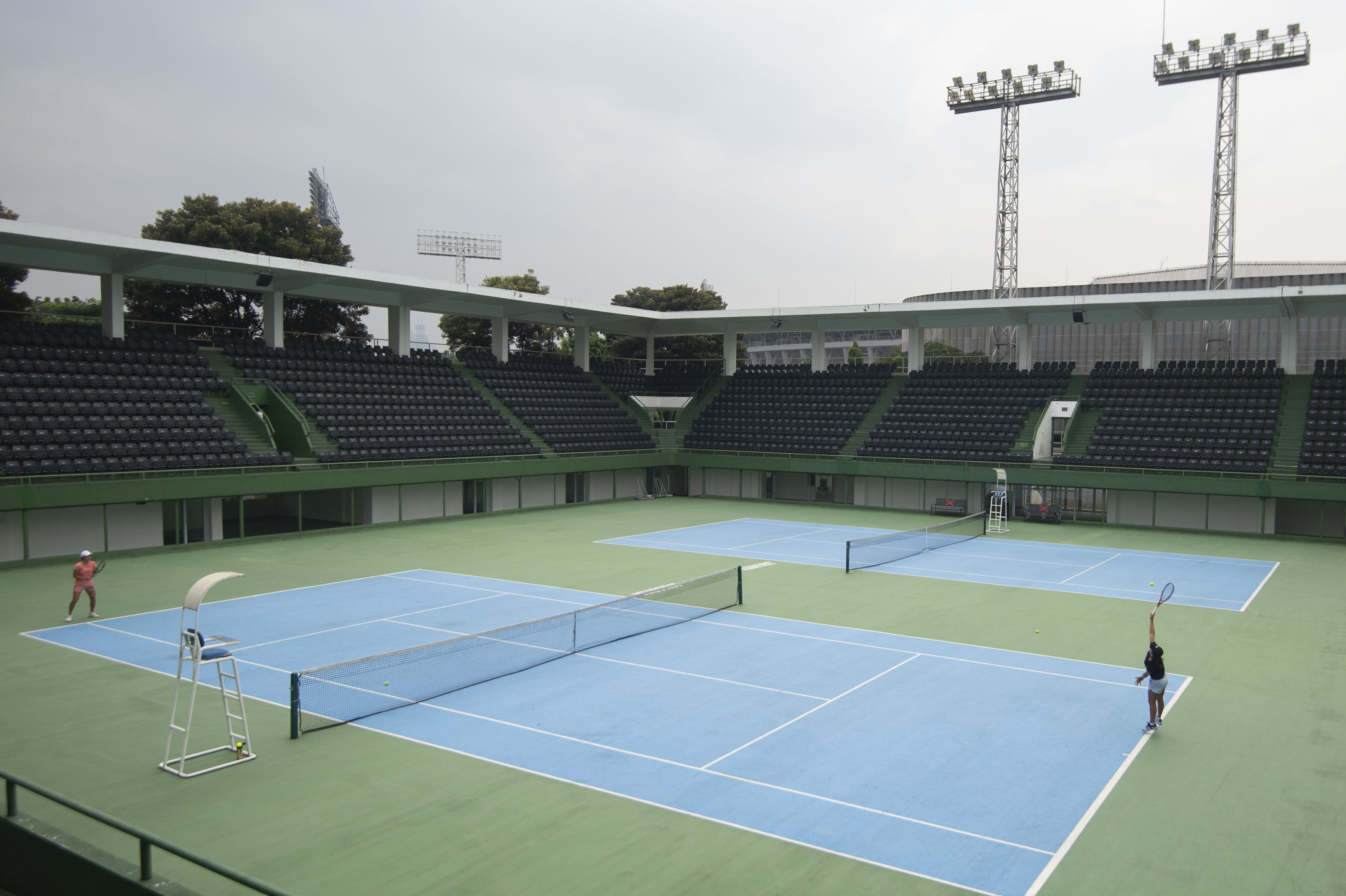 Suasana pemusatan latihan nasional tenis di Stadion Tenis Gelora Bung Karno, Jakarta, beberapa waktu lalu.