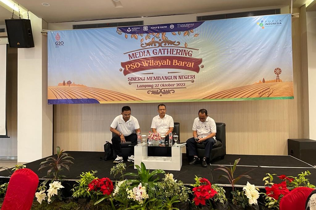 Yang menjadi permasalahan ialah terbatasnya jumlah pupuk subsidi dan peraturan pemerintah membuat tidak semua petani memperoleh jatah.