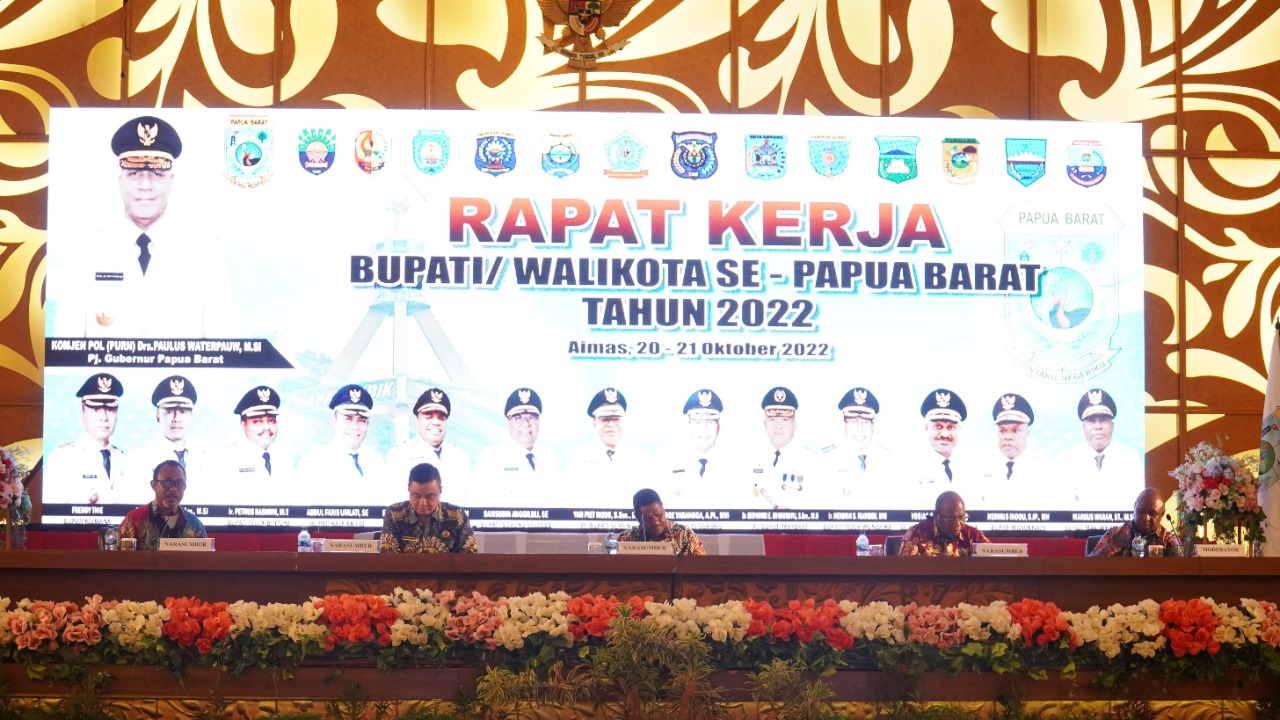 Rakeda Bupati/Walikota se Papua Barat menghasilkan delapan butir rekomendasi yang berakhir Jumat dinihari (21/10/2022) di Kabupaten Sorong