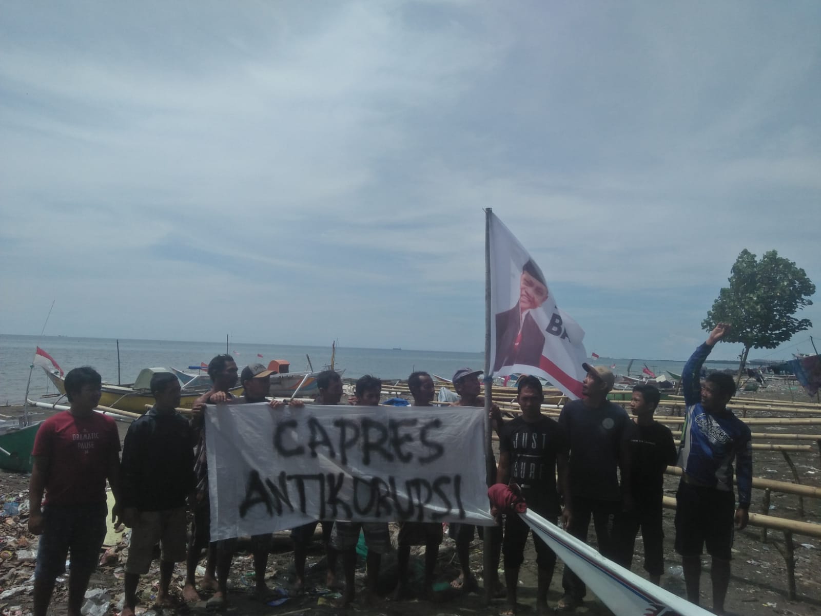 Kapok dengan Koruptor, Nelayan Banggai Dorong Firli Maju Pilpres