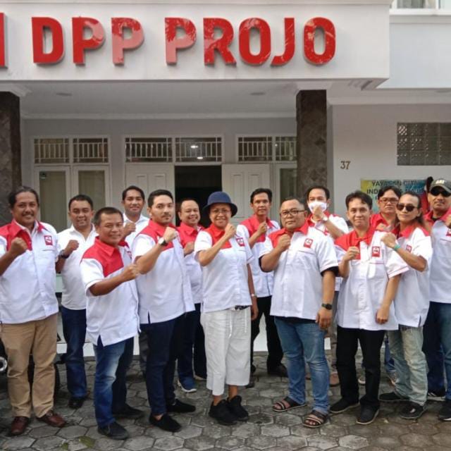 Satgas P2MI Projo Sinnal Blegur mengutuk keras perbuatan majikan Singapura bernama Ummi Kalsum Ali yang menyiksa PMI hingga alami buta.