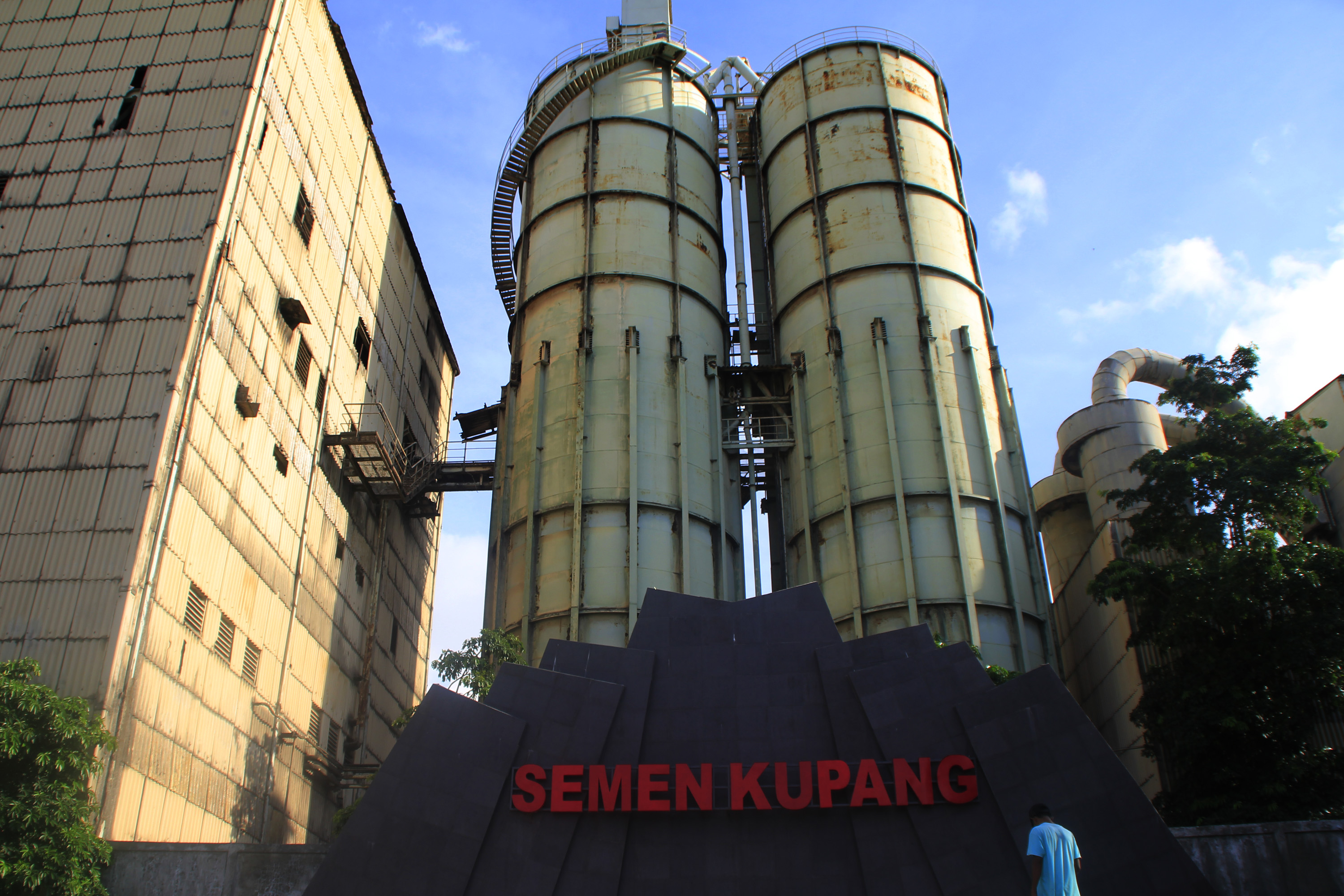 Semen Kupang