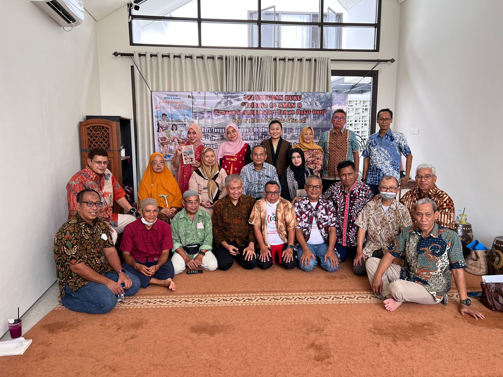 Kupas Buku Tentang Kenangan Saat di Bangku SMA