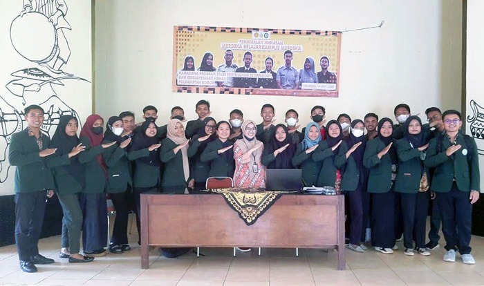 Penerapan Program MBKM di Polbangtan Bogor dengan pola pemagangan sesuai kurikulum yang ditempuh oleh mahasiswa