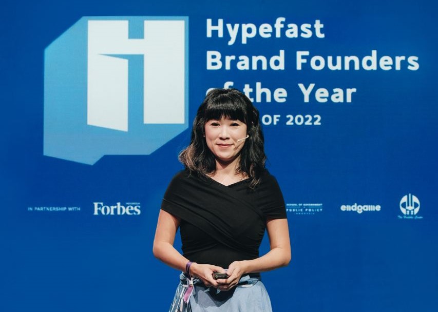 Founder Beauty Barn Organics, Welly Ng, dinobatkan sebagai salah satu pemenang Indonesia Brand Founders Awards 2022 