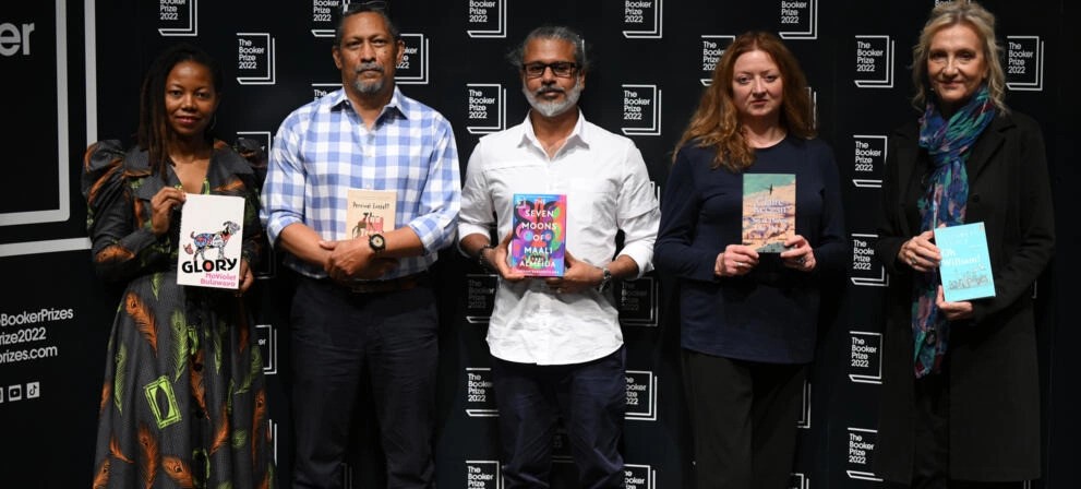 Lima dari enam nominator Booker Prize 2022, NoViolet Bulawayo, Percival Everett, Shehan Karunatilaka, Claire Keegan dan Elizabeth Strout 