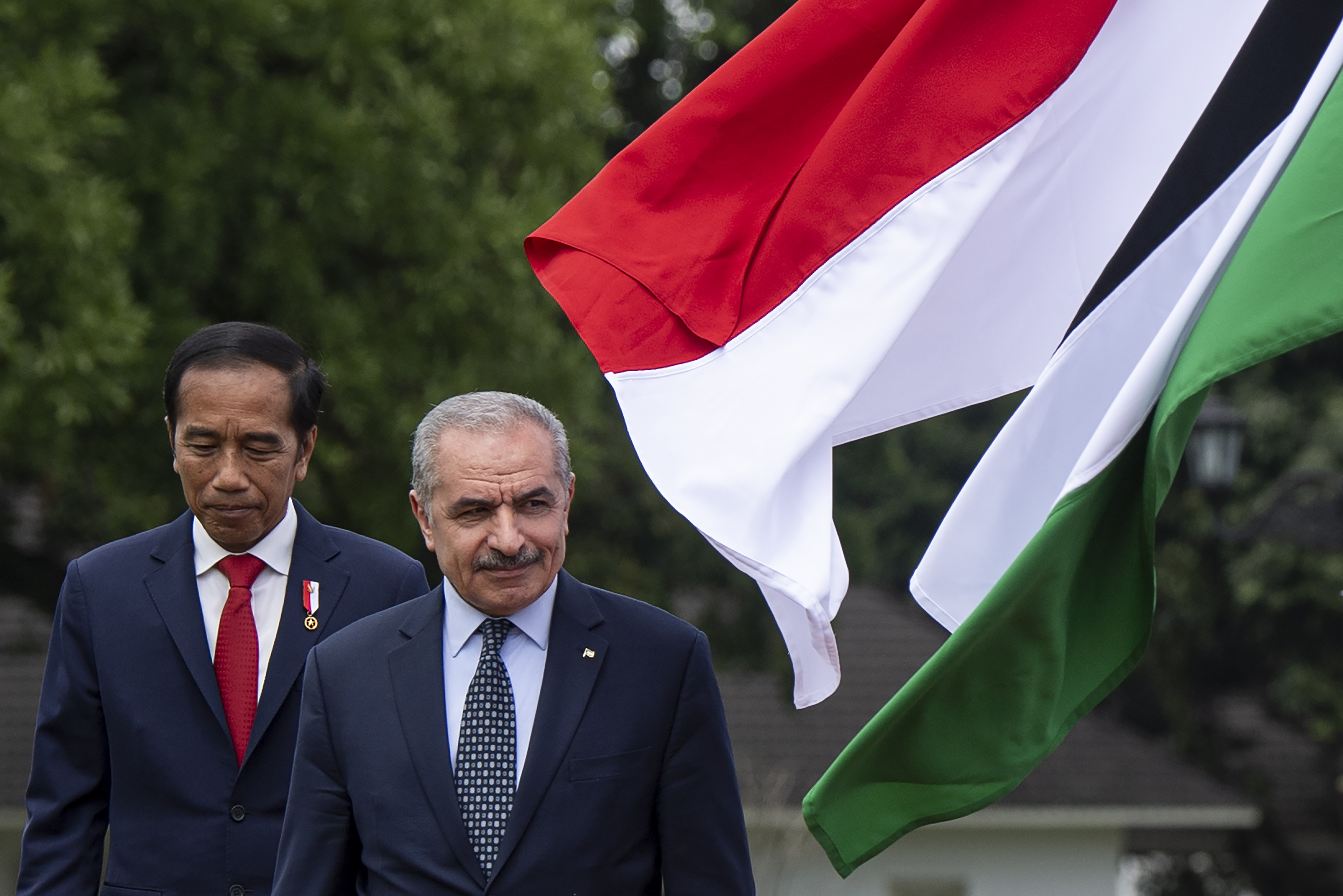 Presiden Jokowi bersama PM Palestina Mohammad IM Shtayyeh di Istana Kepresidenan Bogor.