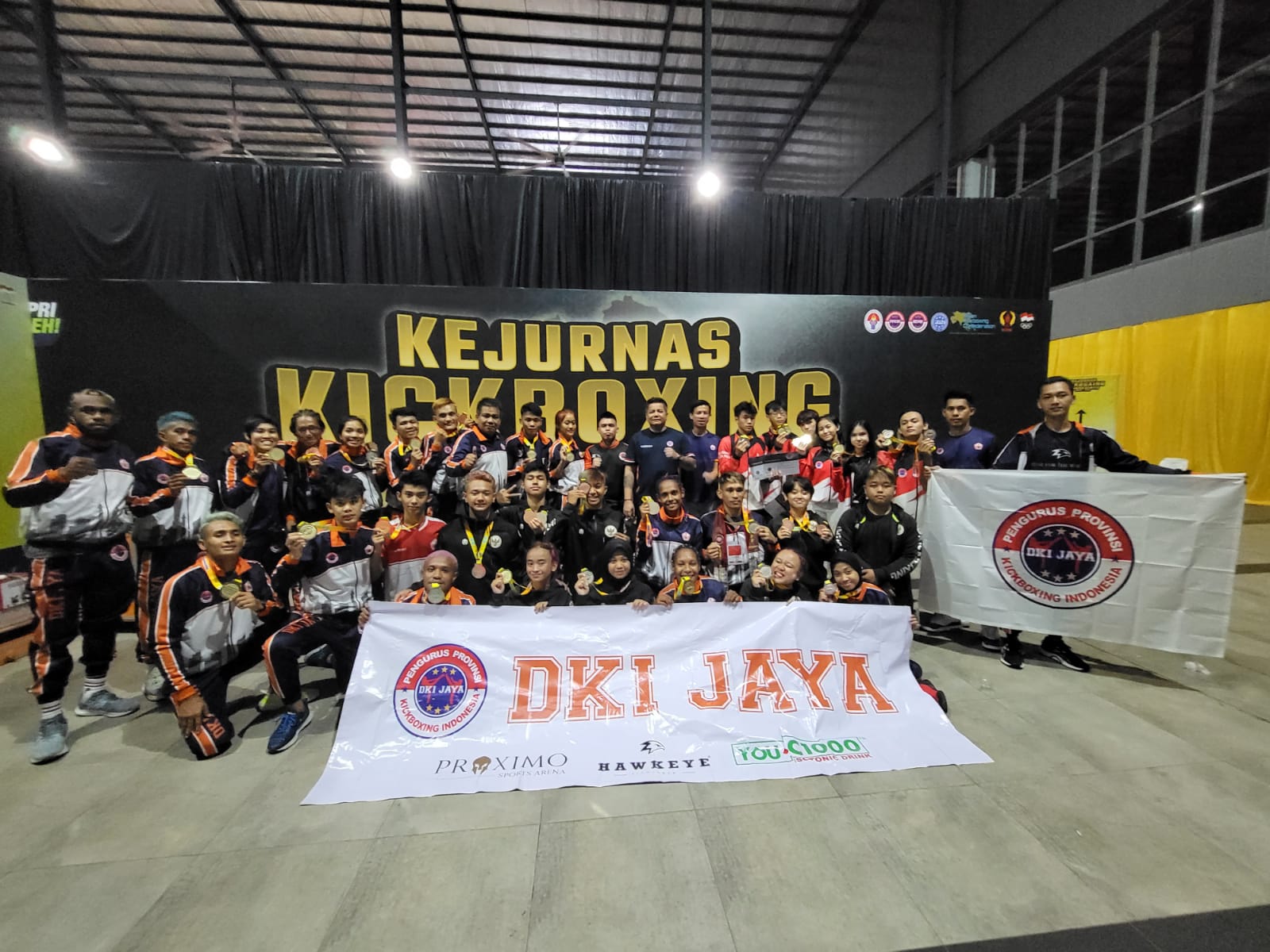 Kontingen DKI Jakarta di Kejurnas Kickboxing 2022