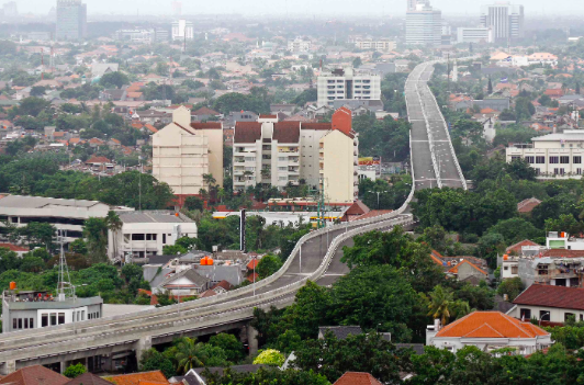  Suasana jalan Layang Non Tol Blok M-Cipete terbentang sepanjang 5.110 meter di Jakarta Selatan, Jumat (11/1)