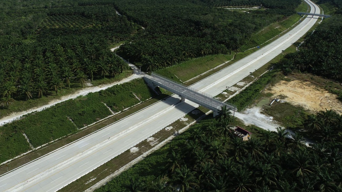 Jalan Tol Trans Sumatra (JTTS) ruas Pekanbaru-Bangkinang. 