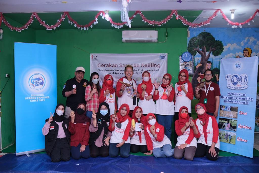 Aksi 1000 Ibu Gerakan Sarapan Keliling.