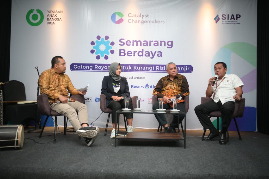 Dialog pada peluncuran program Semarang Berdaya yang dikawal Yayasan Anak Bangsa Bisa