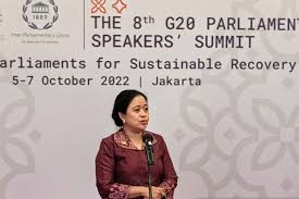 Ketua DPR Puan Maharani