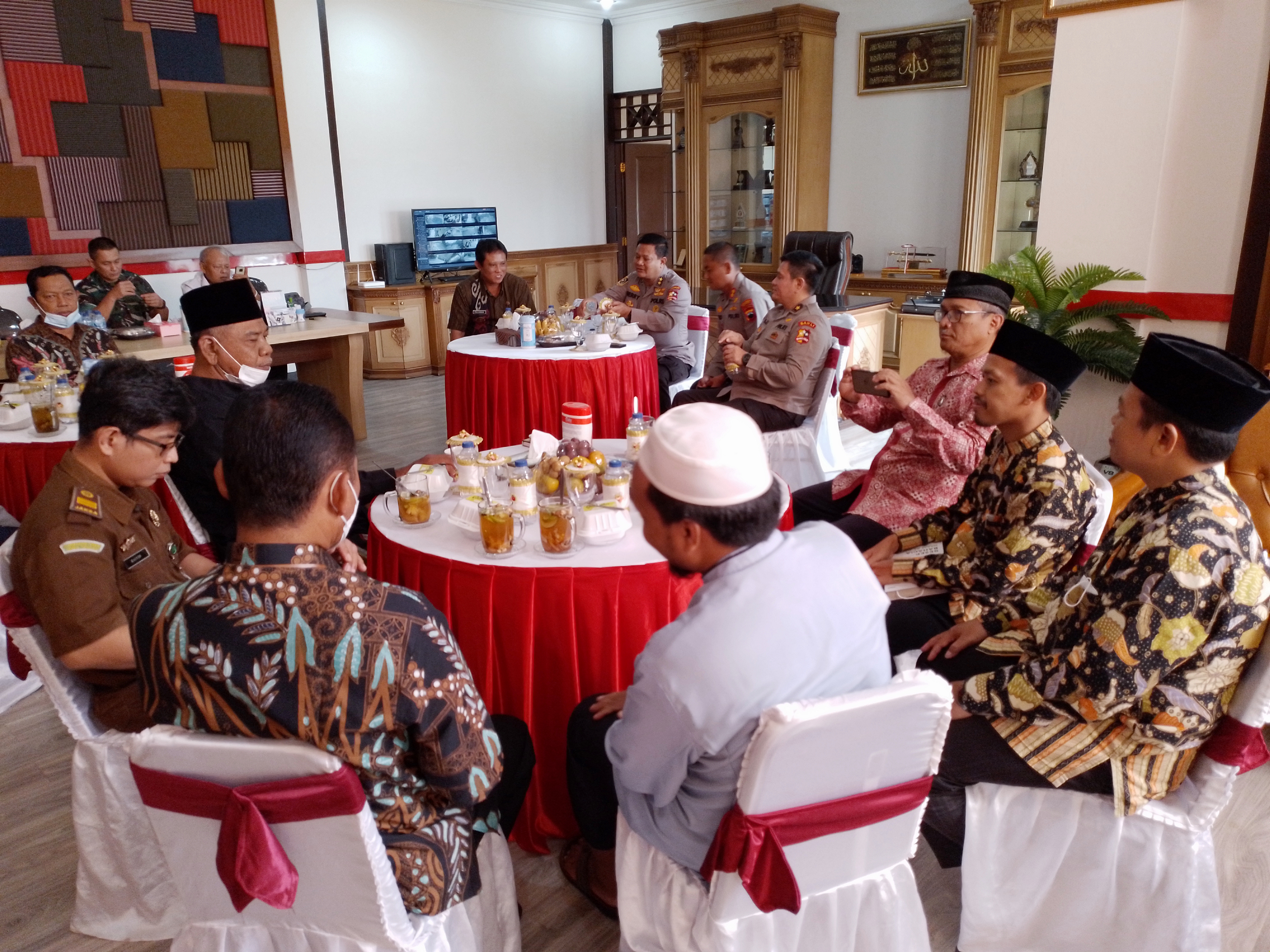 Dewan Pertahanan Nasional berdialog dengan pengasuh pondok pesantren di Klaten, Jawa Tengah