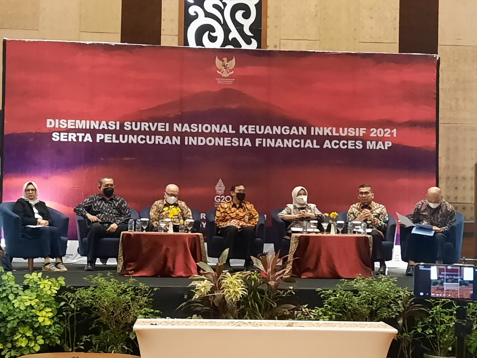 Rapat Koordinasi Teknis Tim Percepatan Akses Keuangan Daerah (TPAKD) yang digelar DNKI dan INKOWAPI