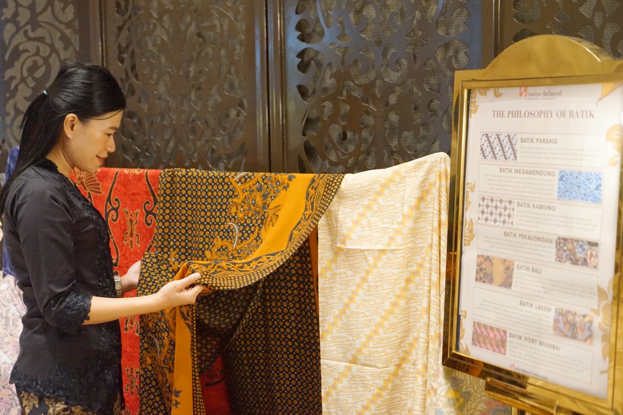 Pameran “Philosophy of Batik Nusantara” di Lobby Siwss-Belhotel Airport, Jakarta