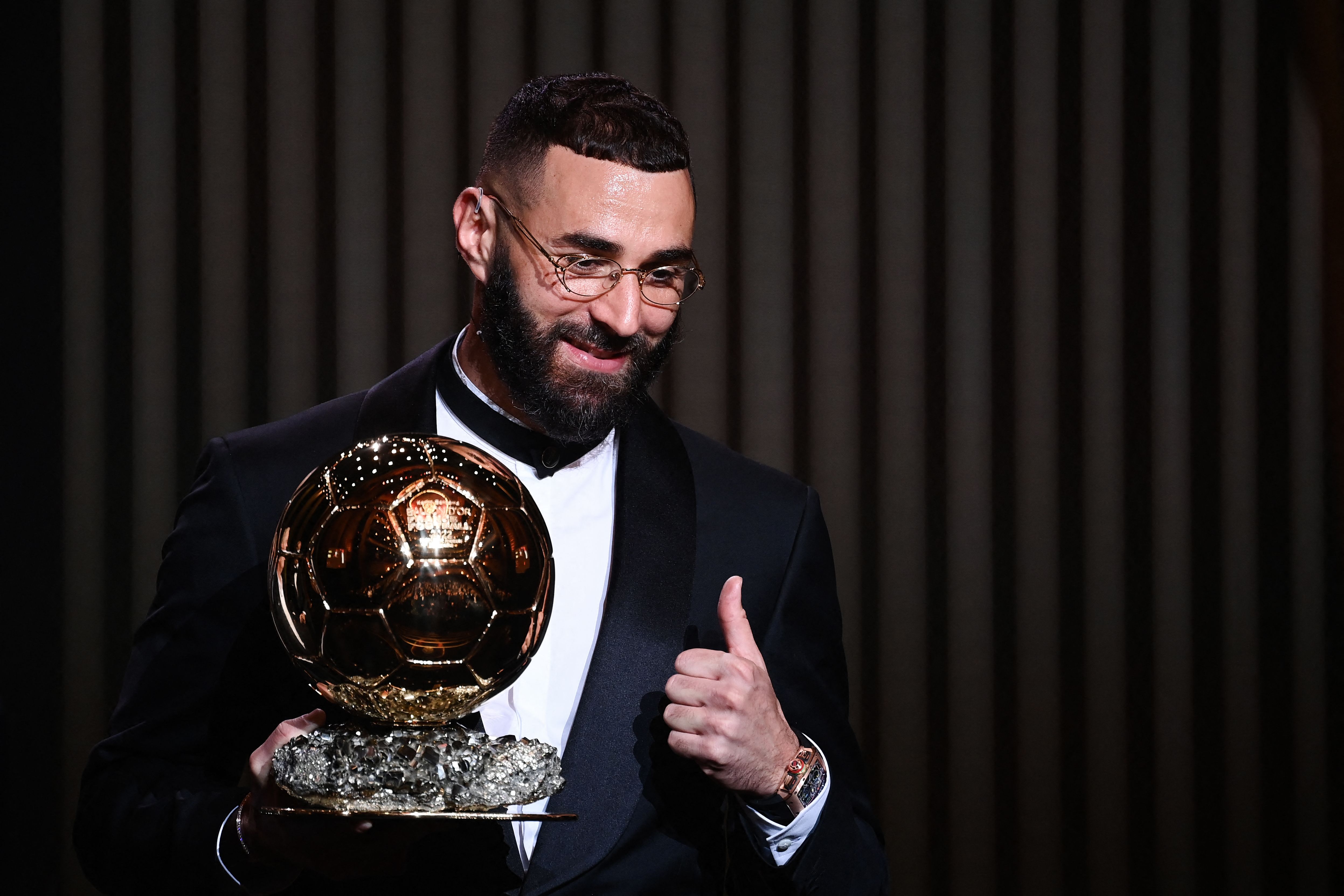 Penyerang Real Madrid Karim Benzema saat memenangkan Ballon d'Or