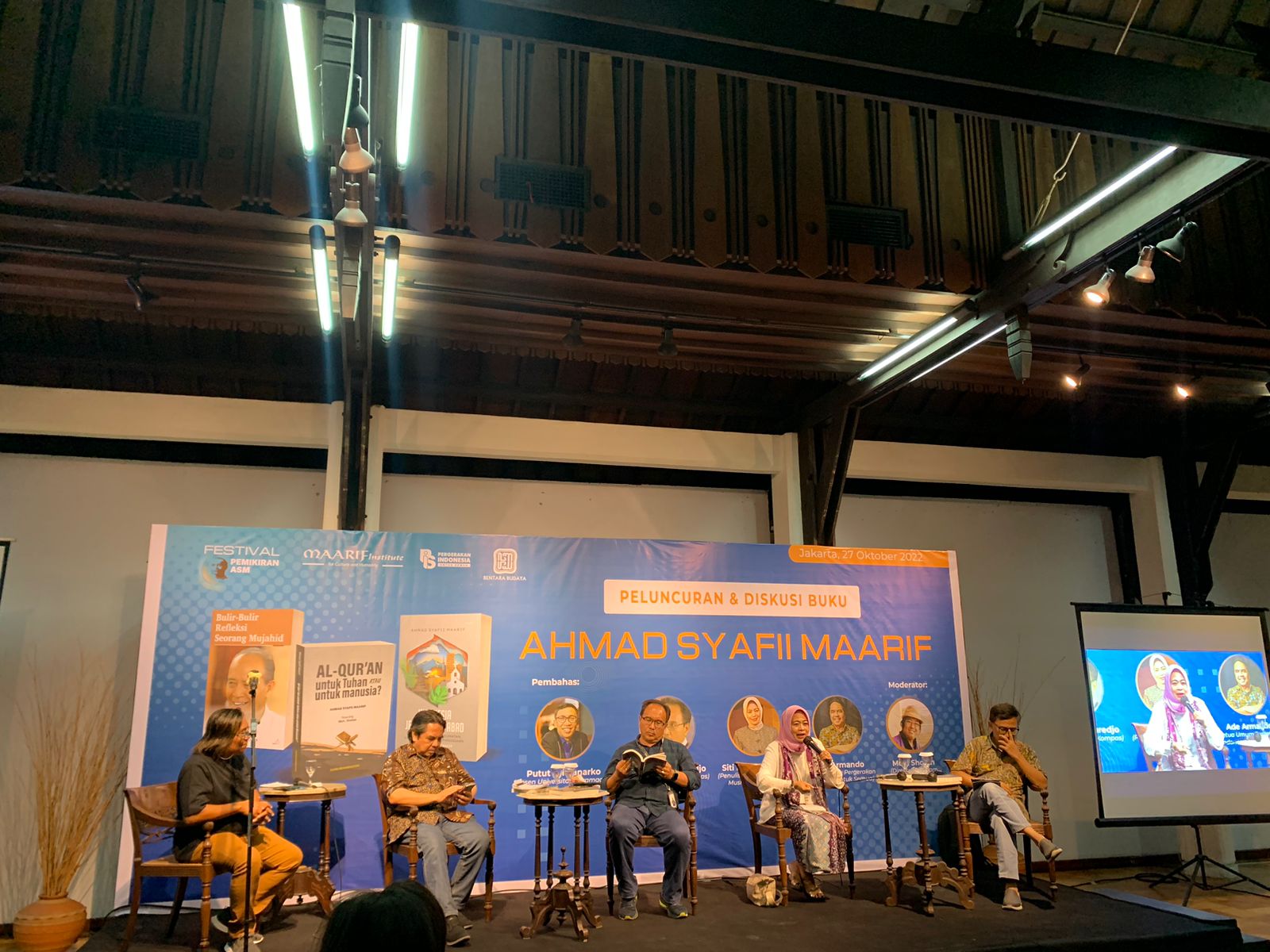 Buah Pikir Buya Syafii Maarif dalam Tiga Buku Baru