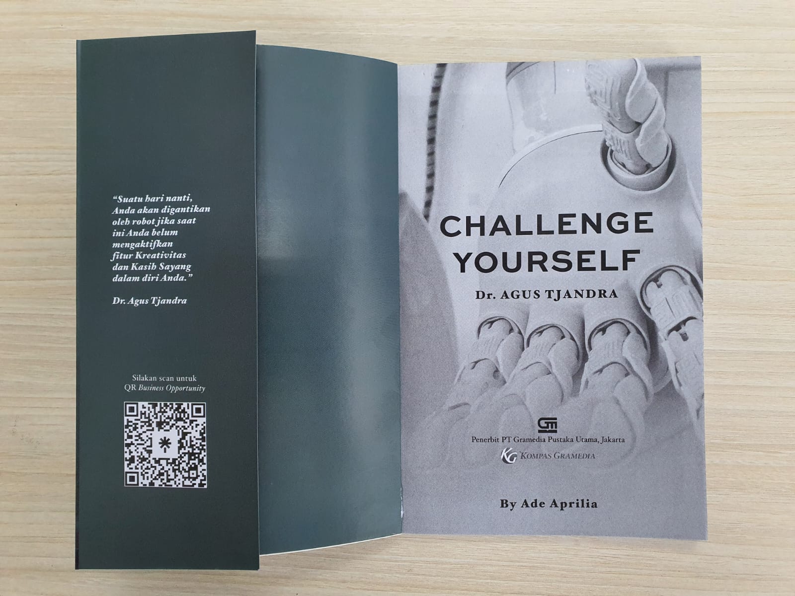 Buku Challenge Yourself kata Dr Agus Tjandra