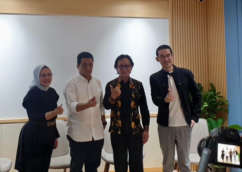 Acara peluncuran QuickGlam di Kelapa Gading, Jakarta. 