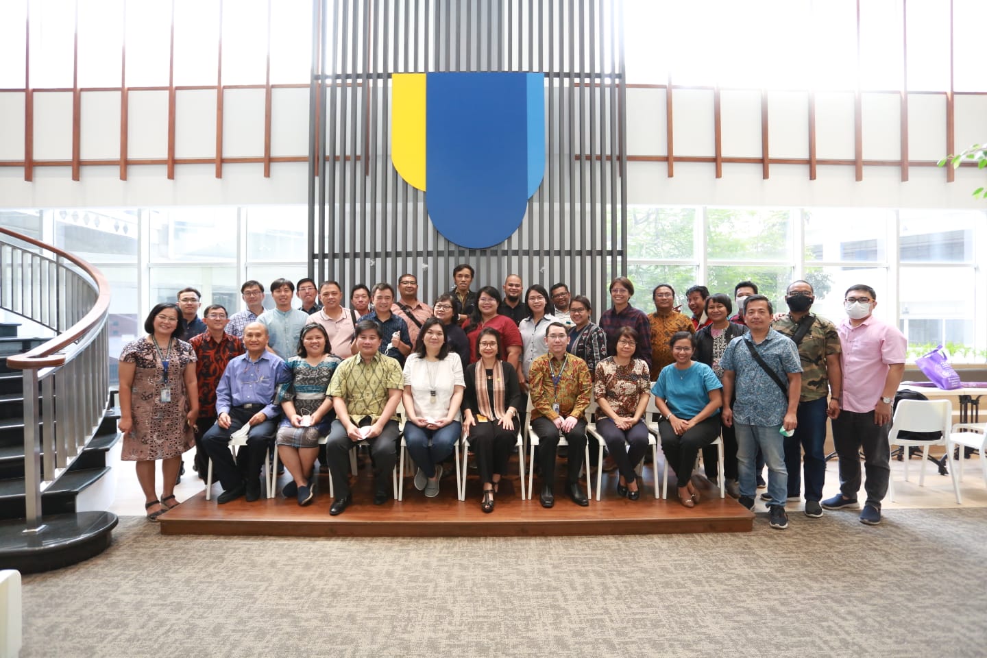 Kegiatan bina pendeta yang digelar Ukrida dengan GKI Sinode wilayah Jabar