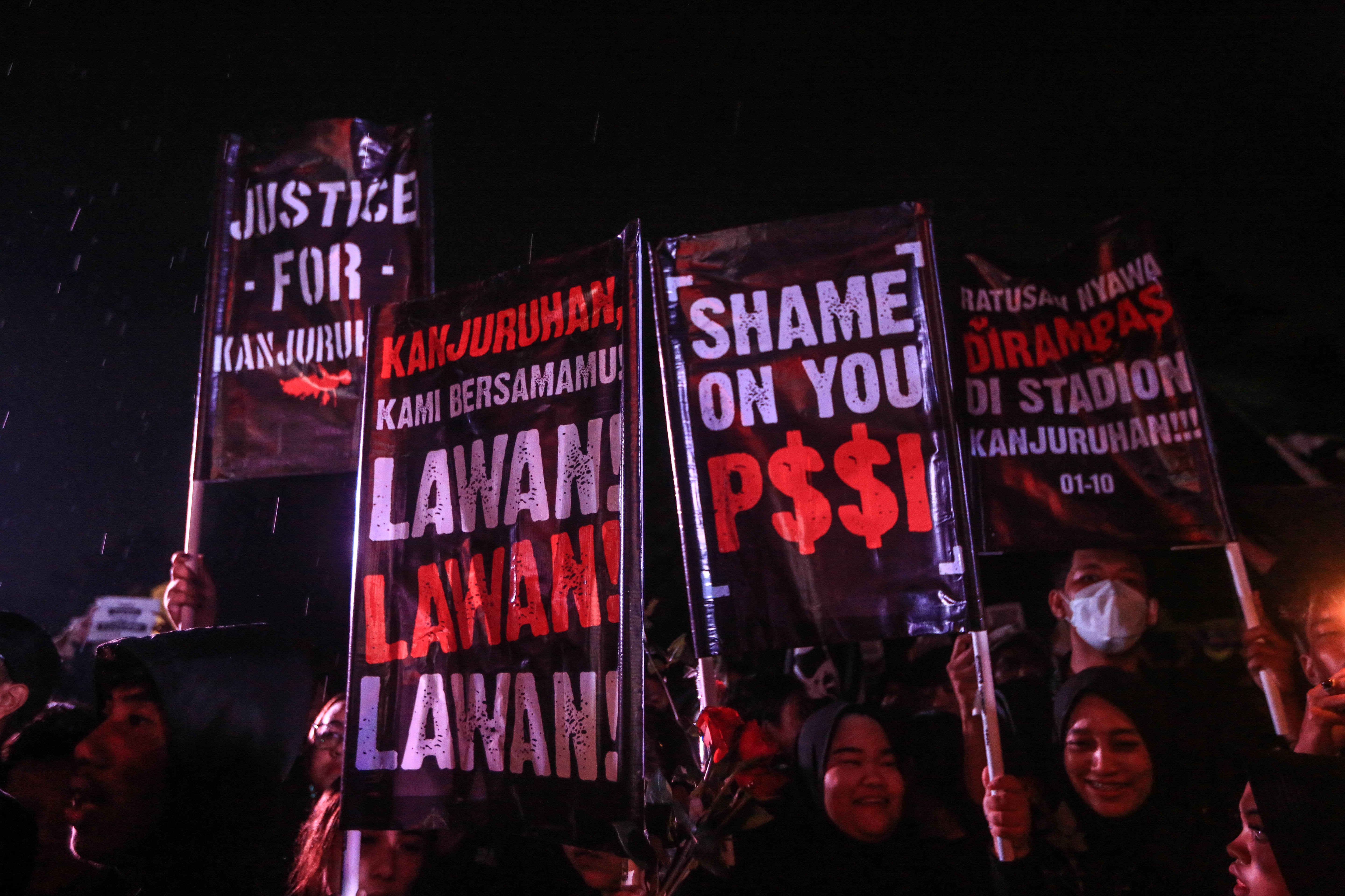 Tidak Ada Pembicaraan Rekomendasi TGIPF antara Jokowi dan Presiden FIFA