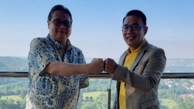 Ketua Umum Golkar Airlangga Hartarto dan Gubernur Jabar Ridwan Kamil