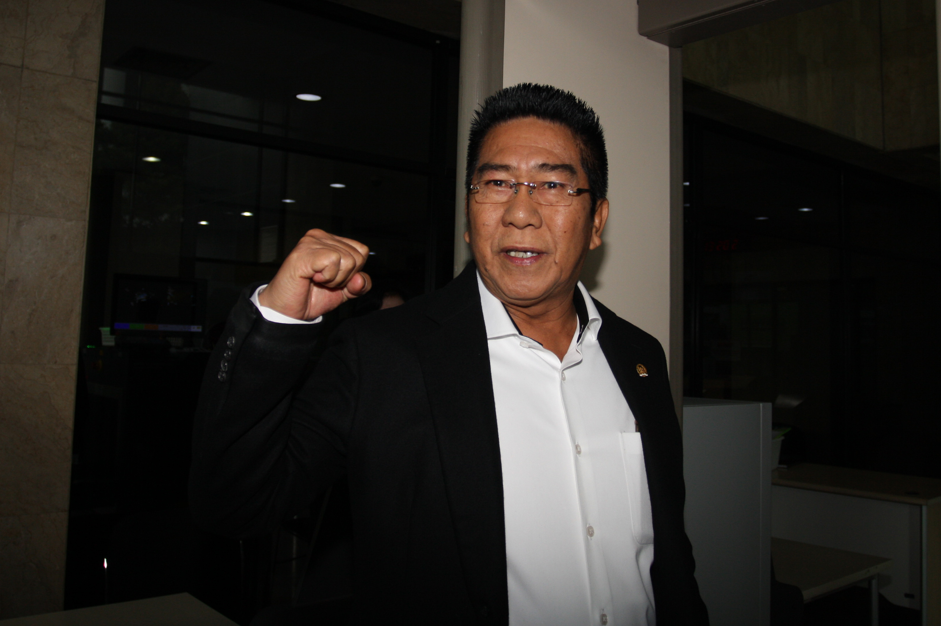 Mantan kuasa hukum Irjen Teddy Minahasa, Henry Yosodiningrat