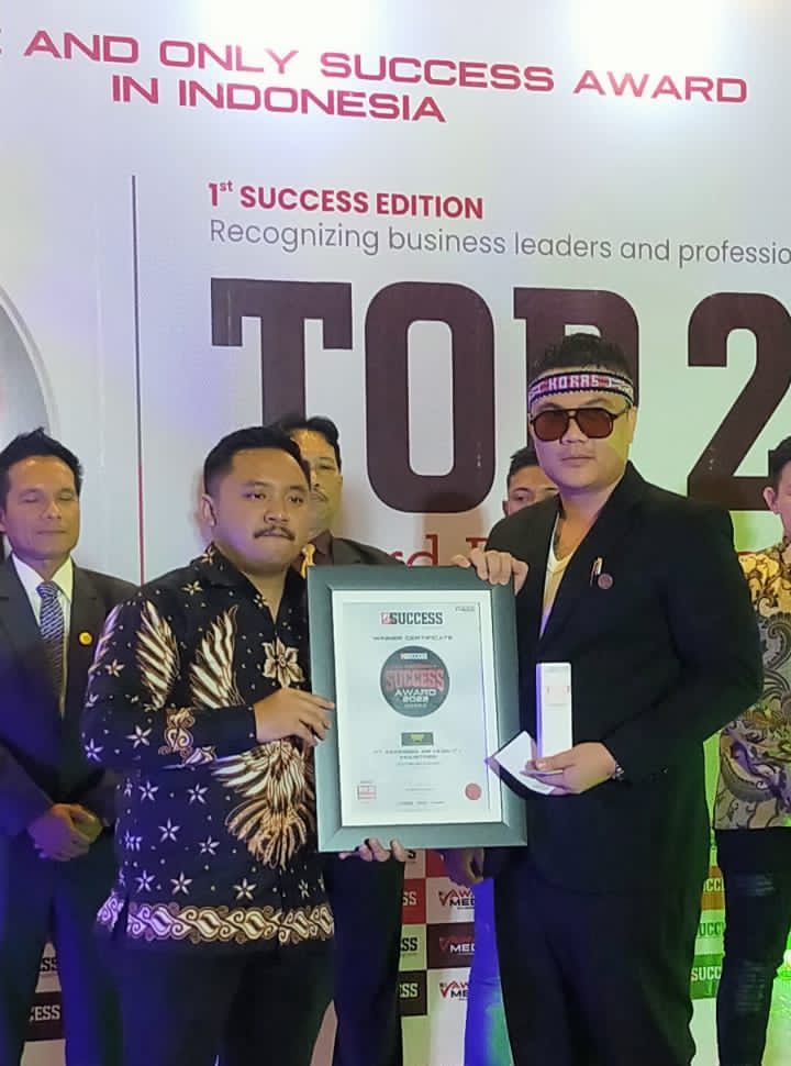 Penghargaan Indonesia Success Award untuk PT IAMI