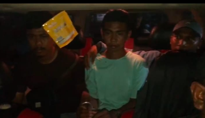 Pelaku Curanmor (tengah) yang Kabur dari Rutan Kelas ll B Maumere Berhasil Ditangkap