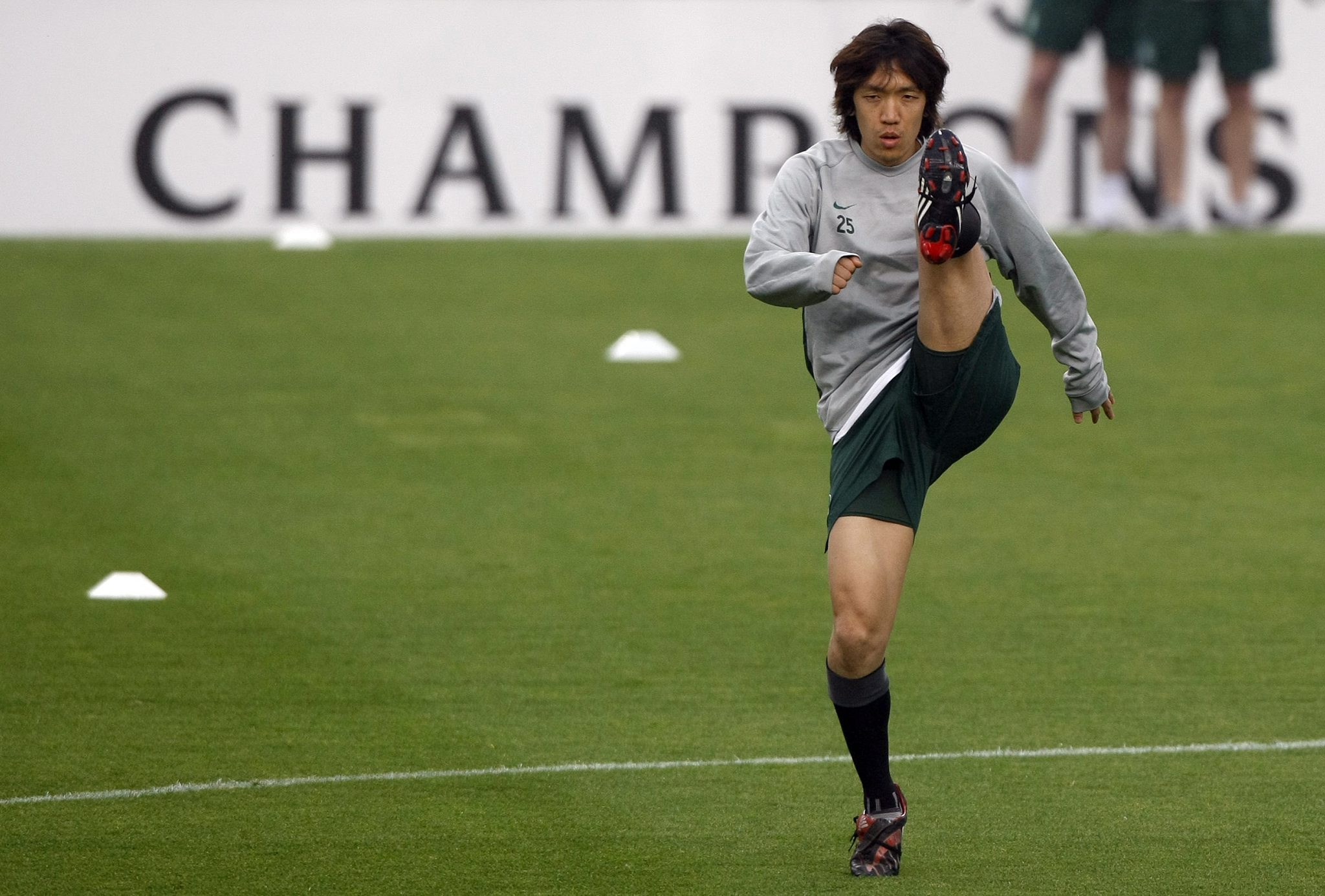 Mantan pemain Celtic asal Jepang Shunsuke Nakamura