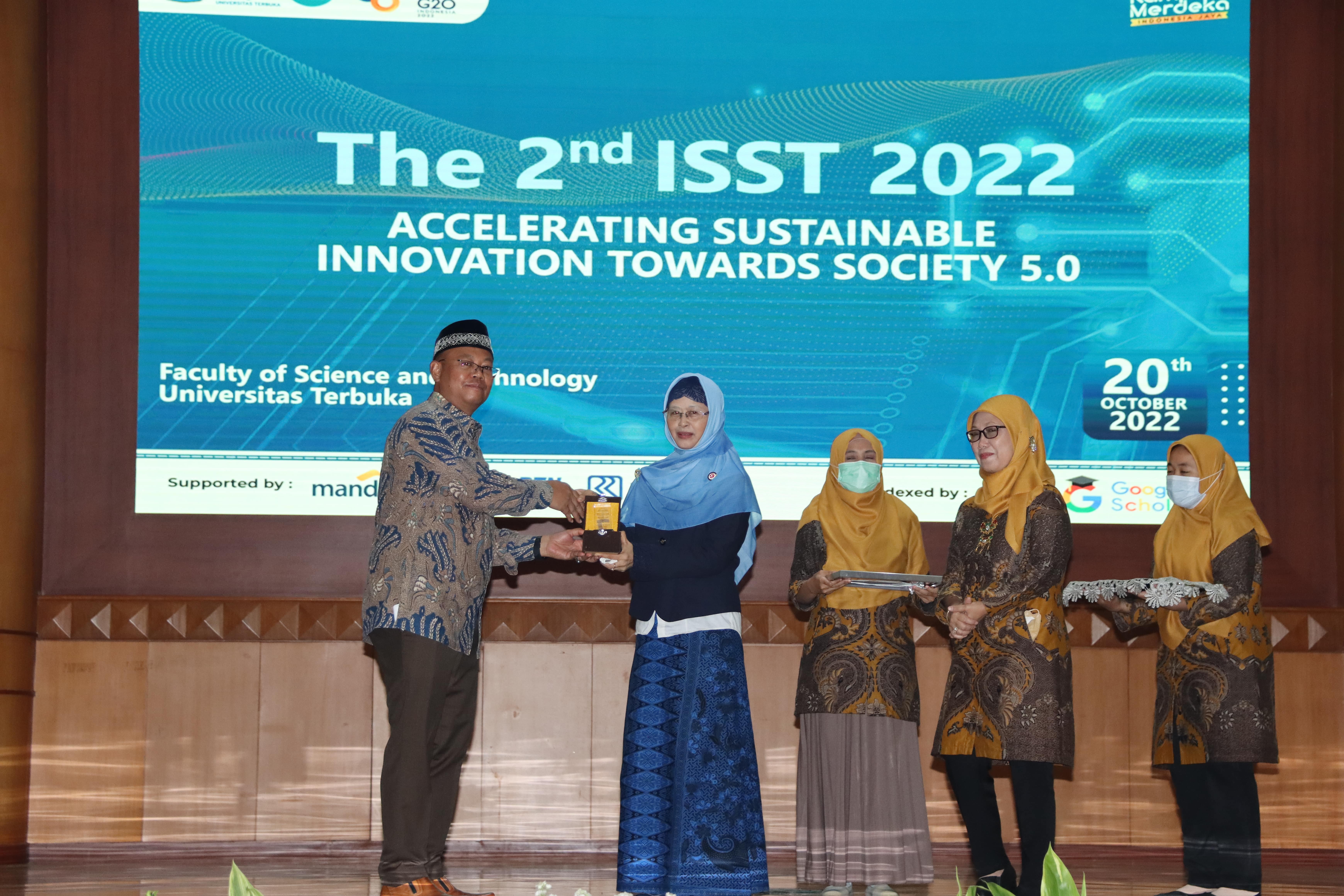 Penyelenggaaraan The 2nd International Seminar of Science and Technology (ISST) Fakultas Sains dan Teknologi UT
