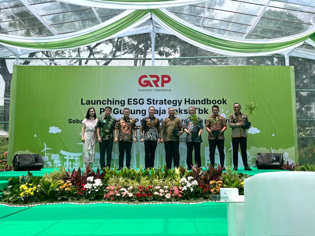 PT Gunung Raja Paksi Tbk (GRP) meluncurkan Buku Panduan Strategi Lingkungan, Sosial dan Tata Kelola ESG (Environmental, Social & Governance)
