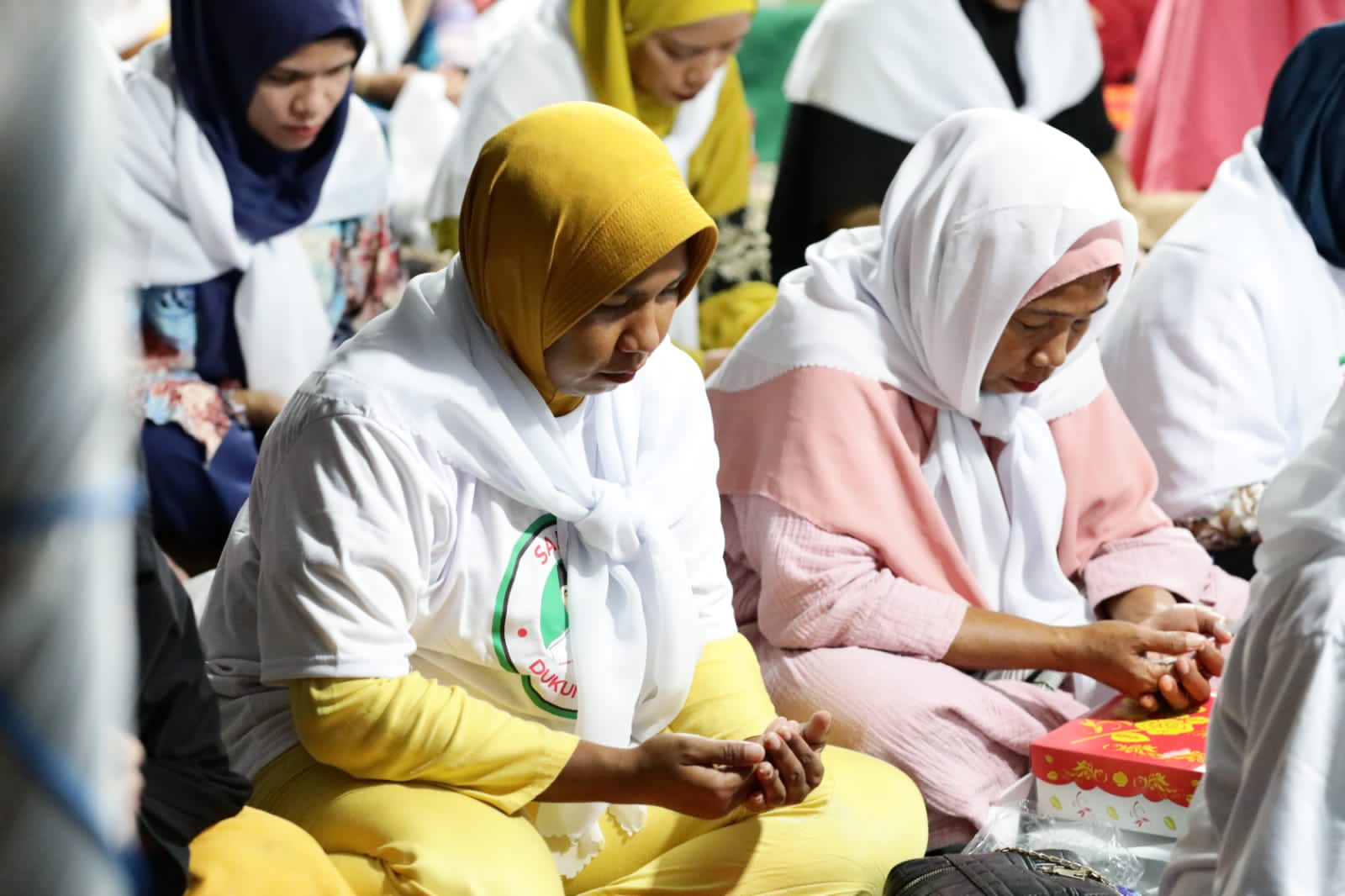  Gema Sholawat dan Doa Bersama untuk Ganjar di Pondok Pesantren Darul Auliya, Kupang, NTT, Selasa malam (25/10/2022)