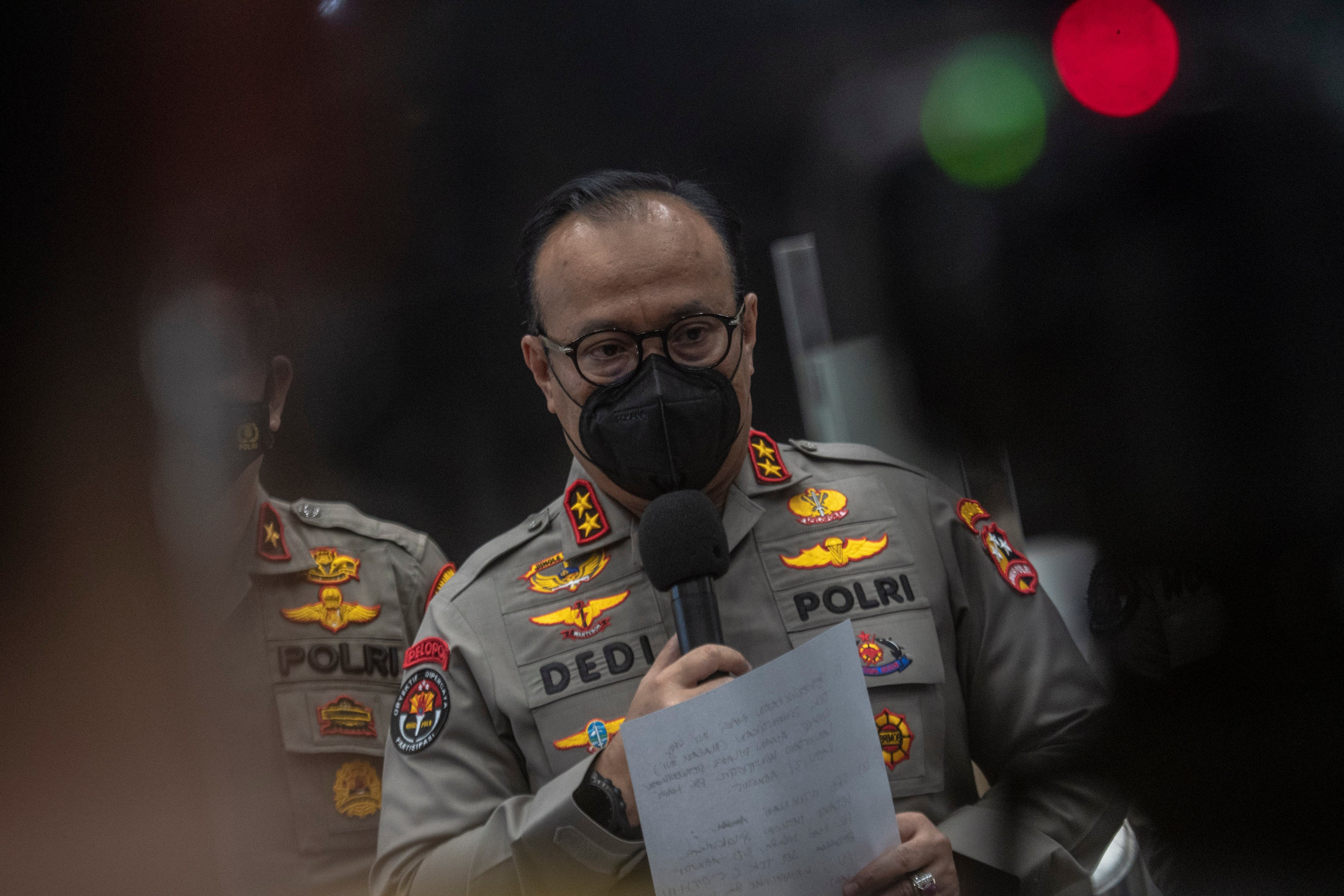 Kadiv Humas Polri Irjen Dedi Prasetyo saat memberikan keterangan kepada awak media.