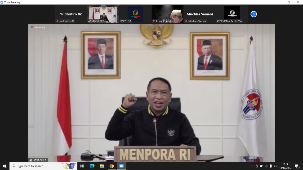 Menpora Zainudin Amali membuka secara resmi Sarasehan Ilmu Keolahragaan Unesa bertajuk ‘Damailah Sepakbola Indonesia’ secara virtual. 
