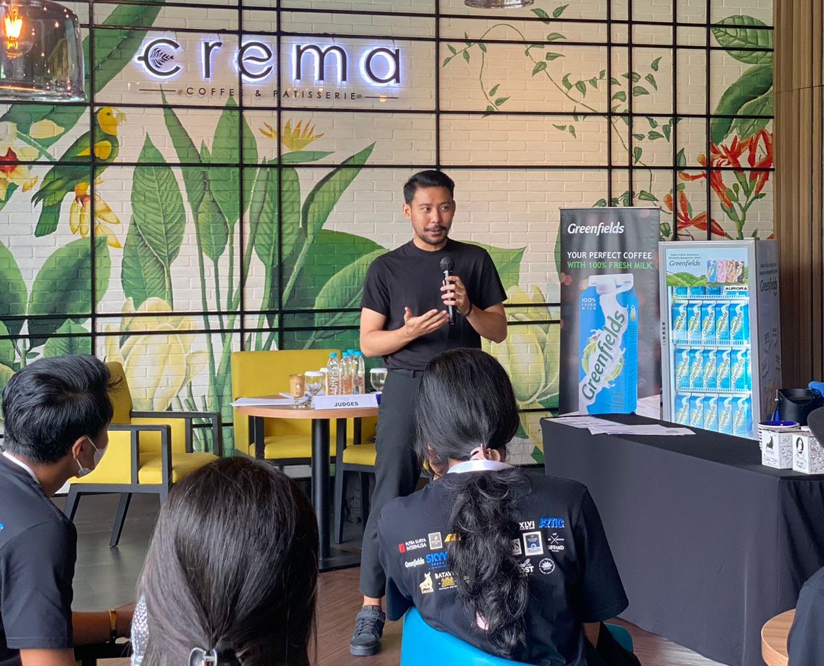 Avenzel Hotel and Convention Cibubur menggelar acara kompetisi untuk Mixologist dan Latte Art di Lobby Avenzel Hotel and Convention.