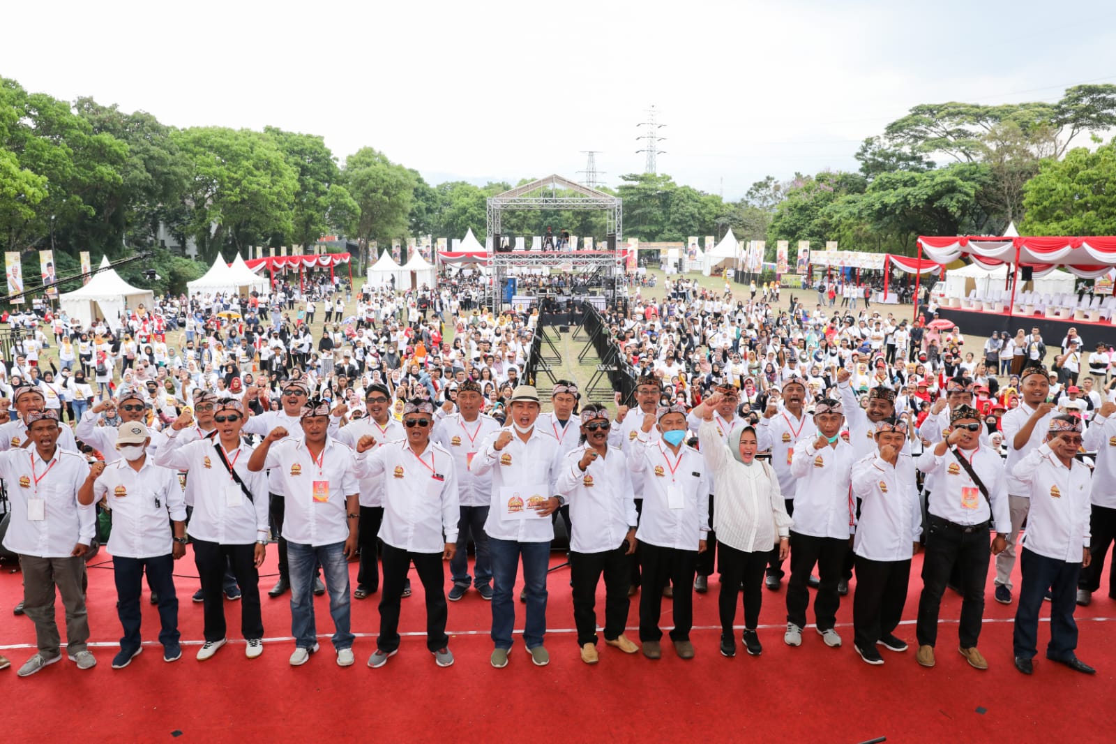 Warga Bandung Deklarasikan Dukungan Relawan Saung Ganjar