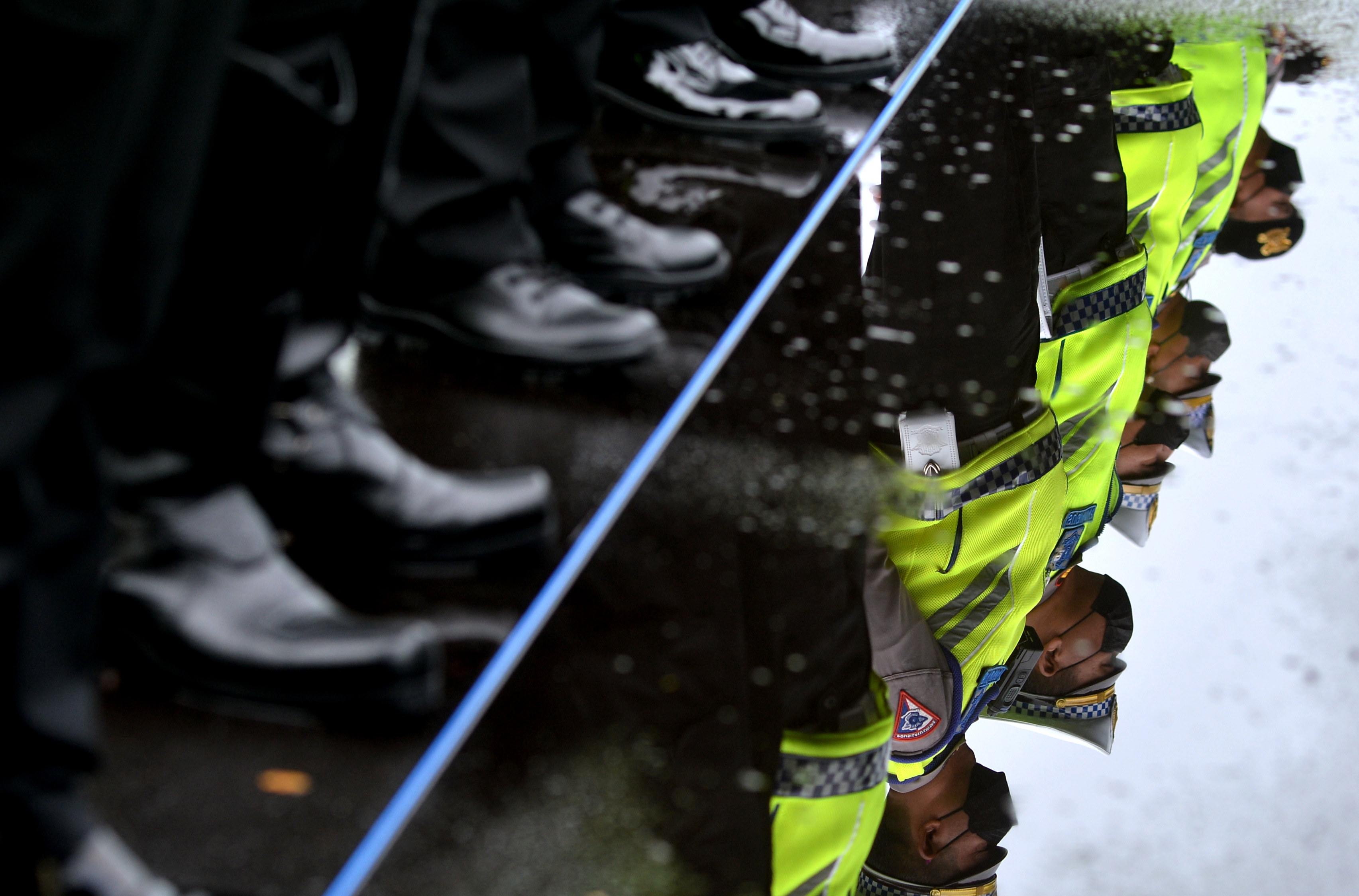 Potret sejumlah anggota kepolisian mengikuti apel pengamanan.