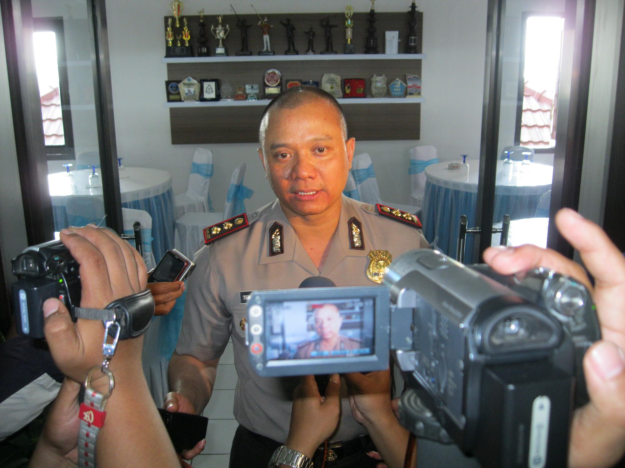 Teddy Minahasa Putra saat masih bertugas di Polres Malang Kota.