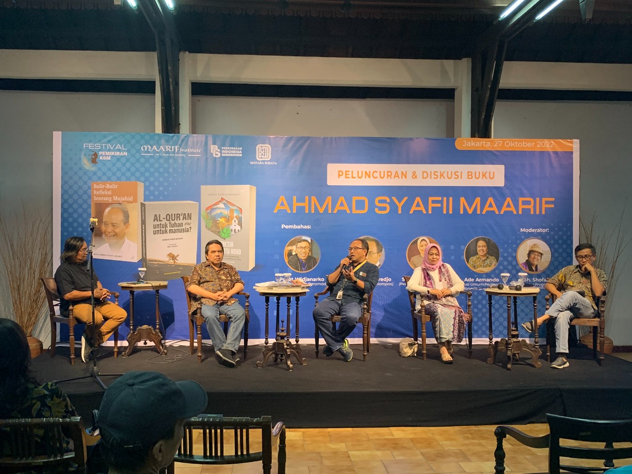 Peluncuran buku yang berisi pemikiran Ahmad Syafii Maarif.