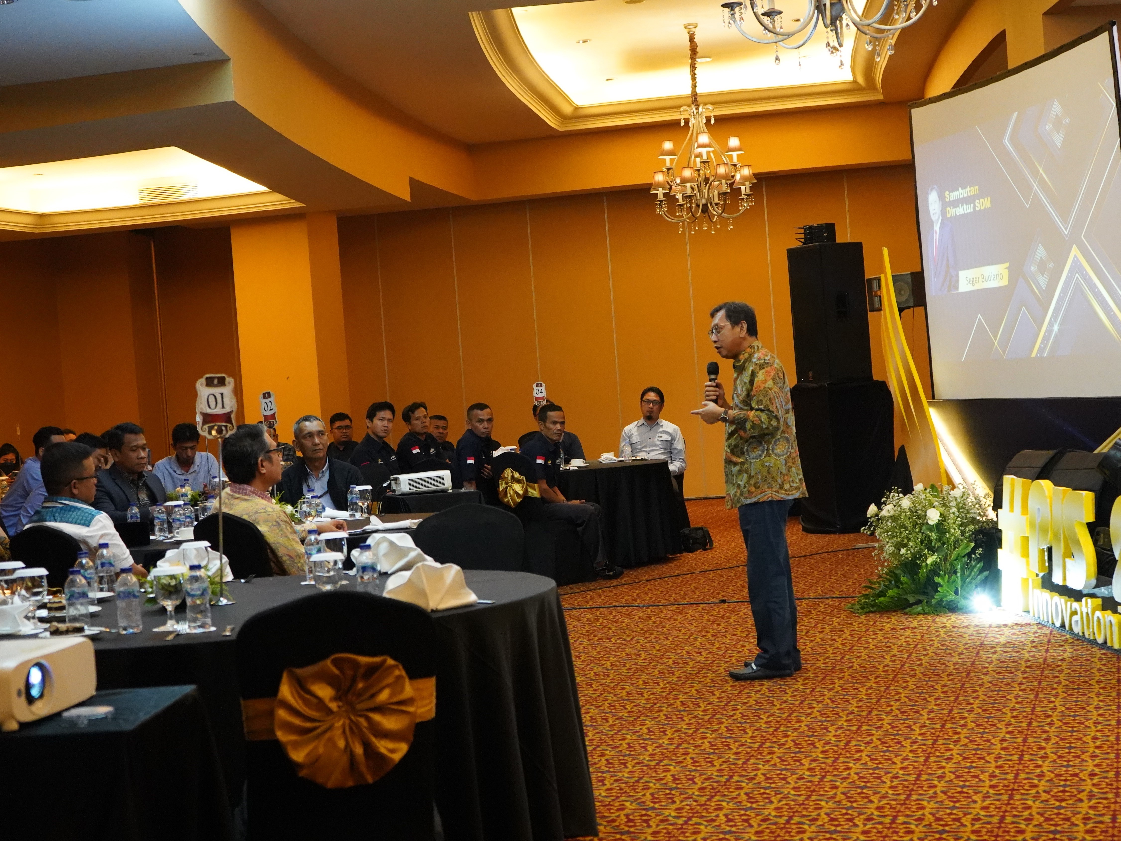 Peserta diwajibkan mengikuti program Bootcamp Inovasi yang dilakukan pada 7-9 Oktober di Jakarta. 