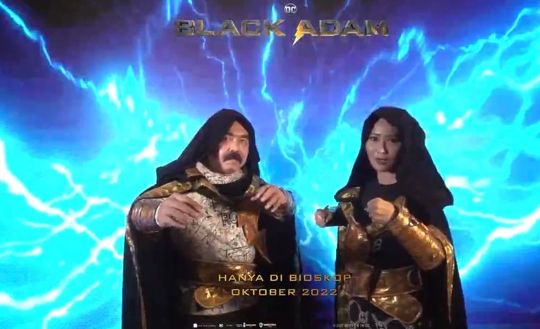 Adam Suseno (kiri) dan Inul Daratista