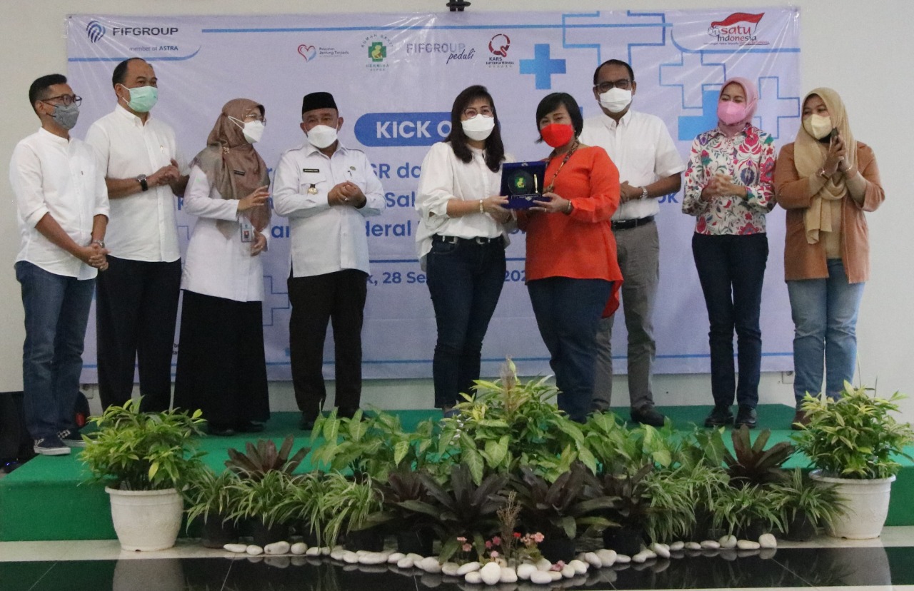 Acara penandatanganan Perjanjian Kerja Sama (PKS) dan sekaligus peresmian rumah singgah di Depok, Jawa Barat.