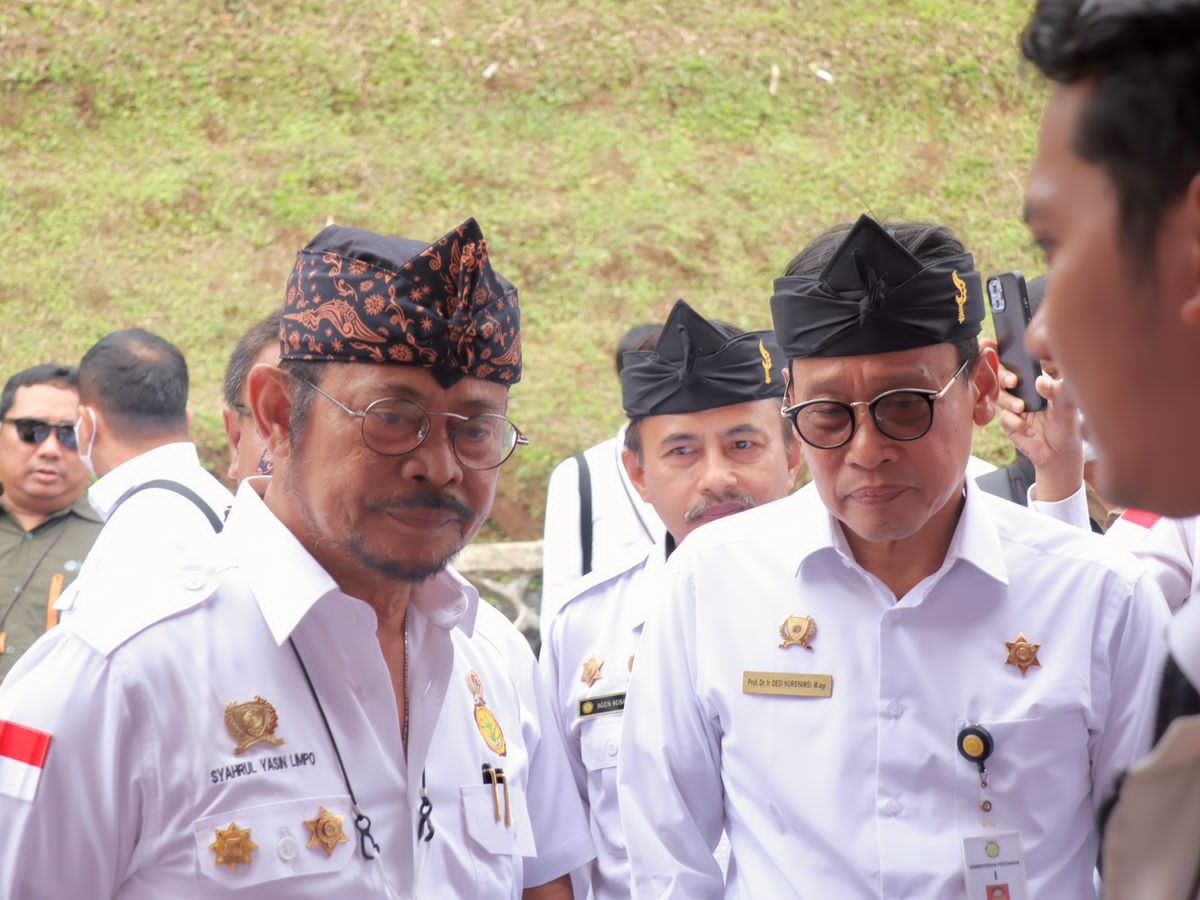 Menteri Pertanian Syahrul Yasin Limpo (kiri).